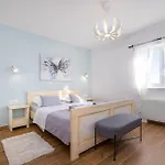 Gorgeous In With Sauna Holiday home Sukosan