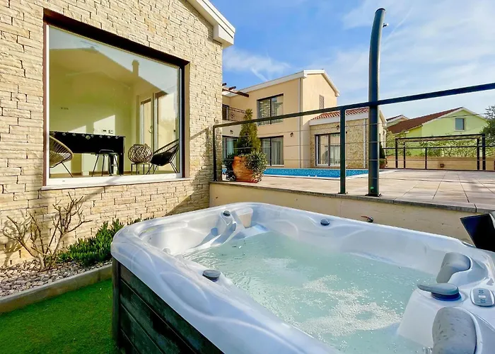 Beautiful In With Sauna Vakantiehuis *